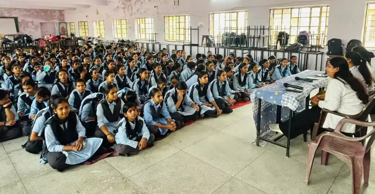 Jodhpur: स्वास्थ्य एवं स्वच्छता पर छात्राओं को किया जागरूक, दी जरूरी जानकारी Jodhpur: स्वास्थ्य एवं स्वच्छता पर छात्राओं को किया जागरूक, दी जरूरी जानकारी