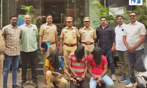 चाकू दिखाकर रेलवे क्लर्क को लूटा, 150 CCTV खंगालकर पुलिस ने दबोचे आरोपी