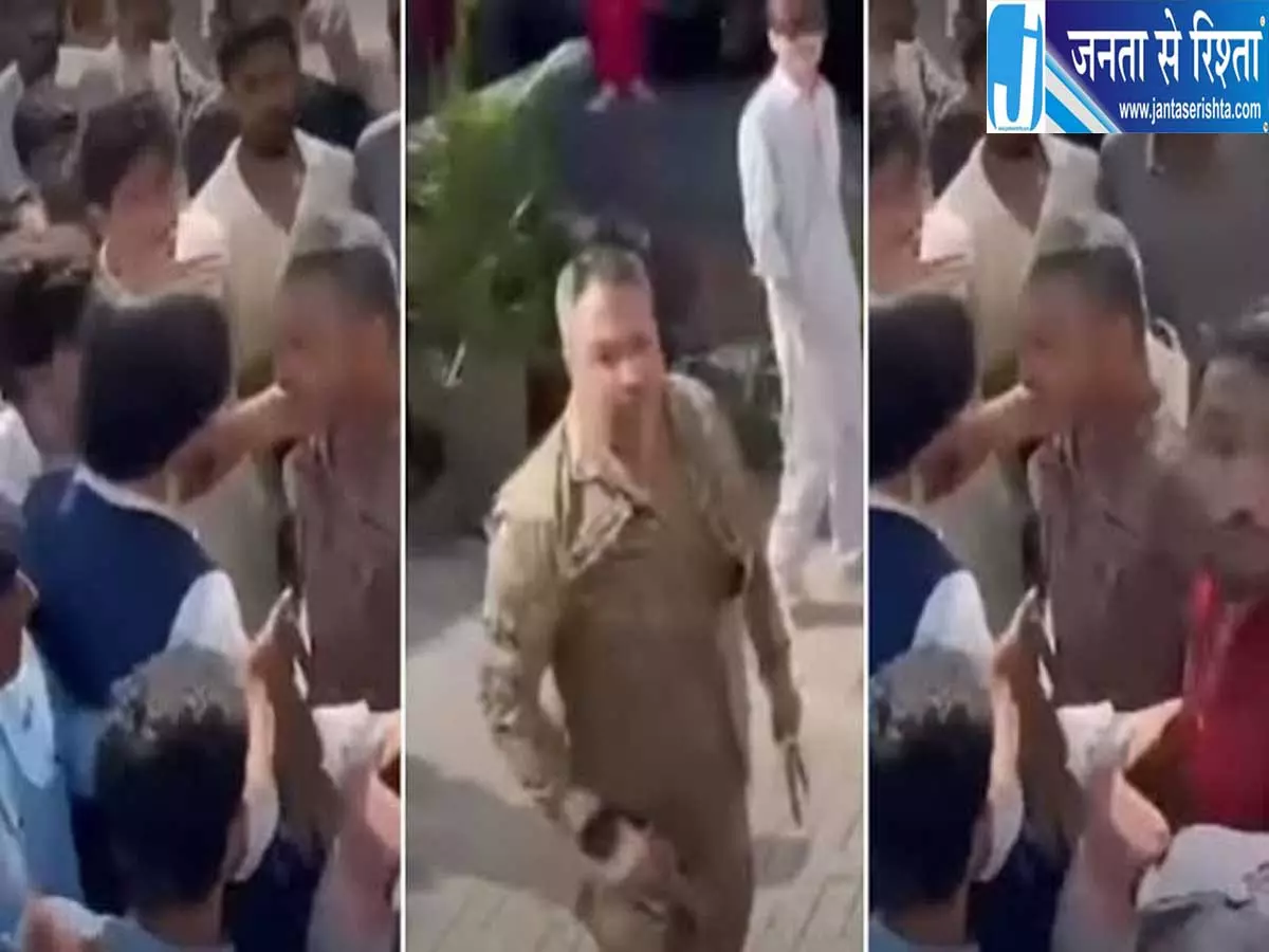 इस्लामाबाद में छात्र प्रदर्शन बना विवाद की वजह आर्मी अफसर पर उठे सवाल इस्लामाबाद में छात्र प्रदर्शन बना विवाद की वजह आर्मी अफसर पर उठे सवाल