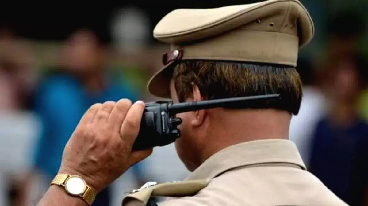 kerala: कोल्लम पुलिस पर प्रताड़ना का गंभीर आरोप, प्राधिकरण ने शुरू की जांच kerala: कोल्लम पुलिस पर प्रताड़ना का गंभीर आरोप, प्राधिकरण ने शुरू की जांच