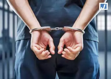 सीबीआई को बड़ी सफलता, बैंक धोखाधड़ी के मामलों में दो घोषित अपराधी गिरफ्तार सीबीआई को बड़ी सफलता, बैंक धोखाधड़ी के मामलों में दो घोषित अपराधी गिरफ्तार