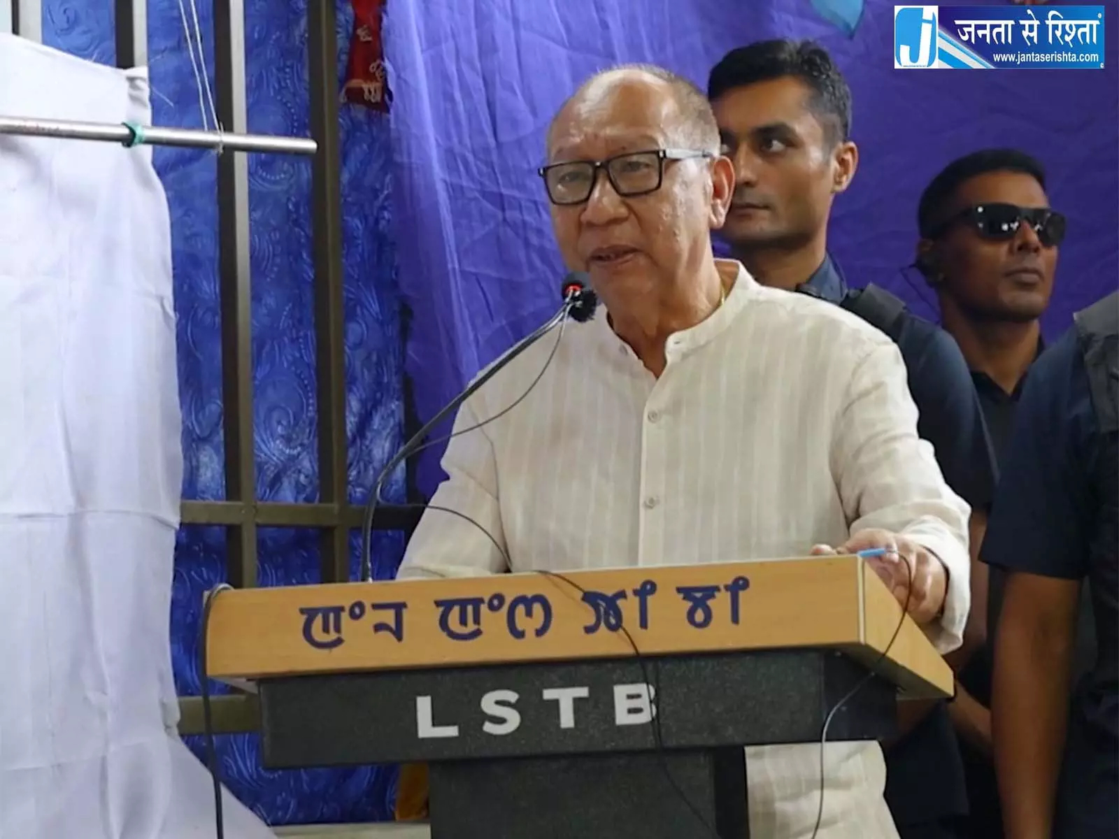 मणिपुर में NH-2 परिवहन व्यवस्था को लेकर CM का बड़ा बयान मणिपुर में NH-2 परिवहन व्यवस्था को लेकर CM का बड़ा बयान