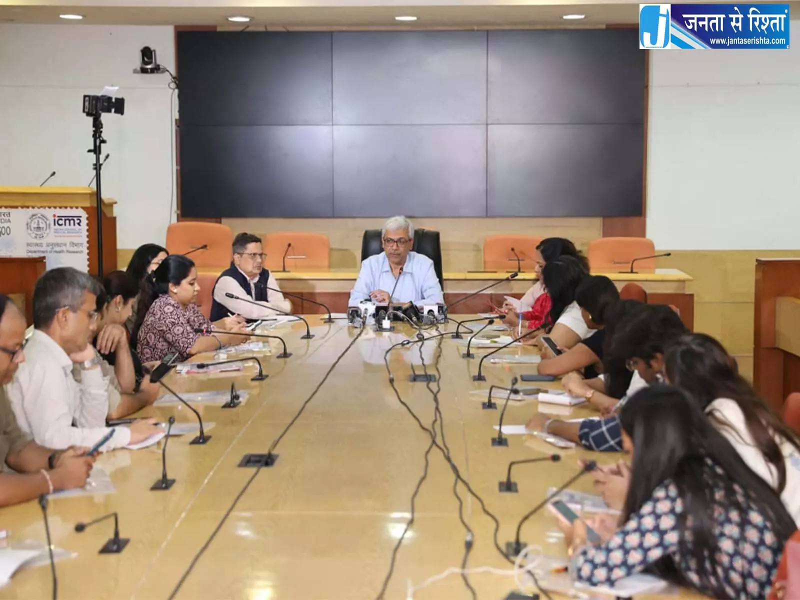 सरकार देश भर में मौसमी इन्फ्लूएंजा के ट्रेंड्स पर बारीकी से नज़र रख रही सरकार देश भर में मौसमी इन्फ्लूएंजा के ट्रेंड्स पर बारीकी से नज़र रख रही