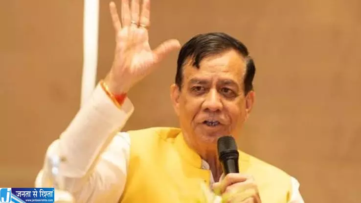 राष्ट्रगान विवाद से घिरे महाना ने खोला मोर्चा नेताओं को दी संयम और सेवा की सीख राष्ट्रगान विवाद से घिरे महाना ने खोला मोर्चा नेताओं को दी संयम और सेवा की सीख