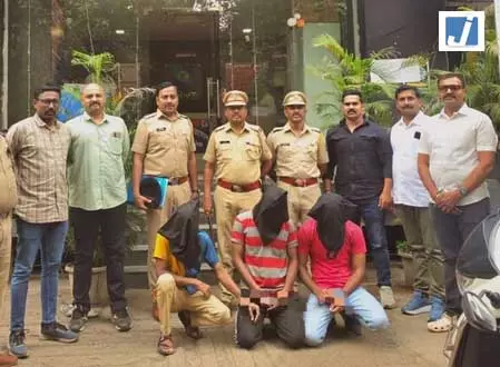 चाकू दिखाकर रेलवे क्लर्क को लूटा, 150 CCTV खंगालकर पुलिस ने दबोचे आरोपी चाकू दिखाकर रेलवे क्लर्क को लूटा, 150 CCTV खंगालकर पुलिस ने दबोचे आरोपी