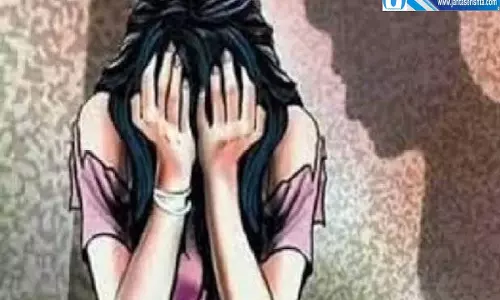 झारखंड में चार साल की मासूम से दरिंदगी दो नाबालिग हिरासत में झारखंड में चार साल की मासूम से दरिंदगी दो नाबालिग हिरासत में