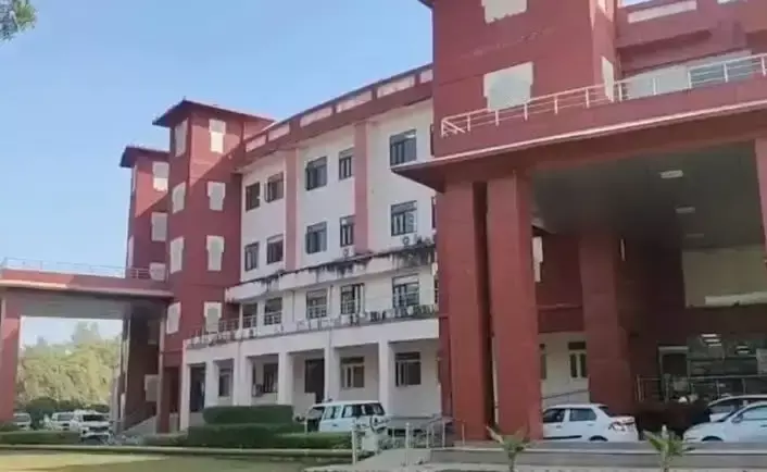 Alwar: नगरीय निकाय चुनाव के लिए अलवर में मिनी सचिवालय बनेगा नामांकन केंद्र Alwar: नगरीय निकाय चुनाव के लिए अलवर में मिनी सचिवालय बनेगा नामांकन केंद्र