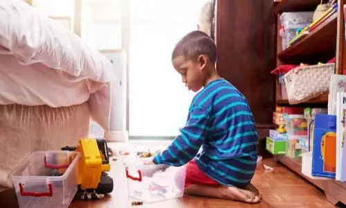 पैरेंट्स ध्यान दें बच्चों की सेफ्टी के लिए आज ही बदलें घर की ये आदतें