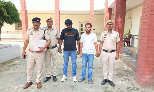 नियमित कॉलोनी के दस्तावेजों से अनियमित कॉलोनी में NOC लेने का आरोप, दो गिरफ्तार नियमित कॉलोनी के दस्तावेजों से अनियमित कॉलोनी में NOC लेने का आरोप, दो गिरफ्तार