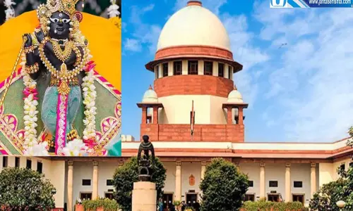 वृंदावन मंदिर विवाद में बड़ा फैसला सुप्रीम कोर्ट ने पारदर्शिता पर दिया जोर वृंदावन मंदिर विवाद में बड़ा फैसला सुप्रीम कोर्ट ने पारदर्शिता पर दिया जोर