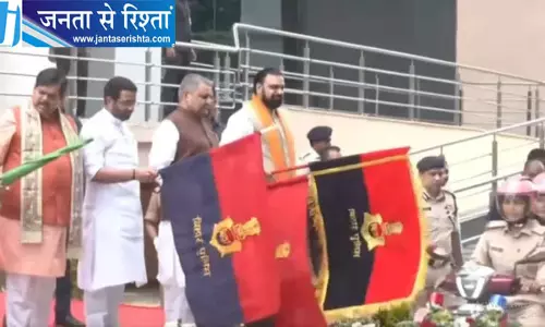 सम्राट चौधरी ने 4700 दोपहिया वाहन किए लॉन्च सम्राट चौधरी ने 4700 दोपहिया वाहन किए लॉन्च