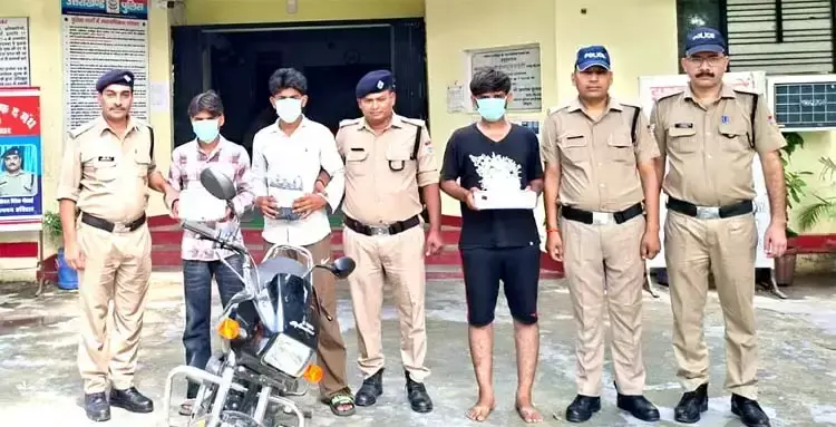 Haridwar: ज्वेलर्स लूट मामले में पुलिस की बड़ी सफलता, तीन आरोपी दबोचे