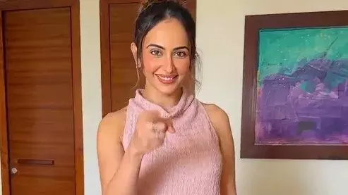 कॉफी से रकुल प्रीत ने किया परहेज, साझा किया अनोखा अनुभव कॉफी से रकुल प्रीत ने किया परहेज, साझा किया अनोखा अनुभव