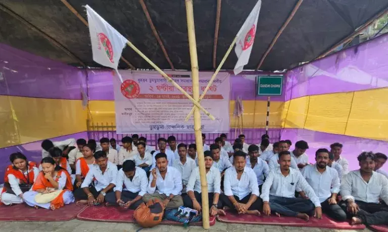 Assam: बुनियादी सुविधाओं में सुधार के लिए तुरंत कार्रवाई की मांग