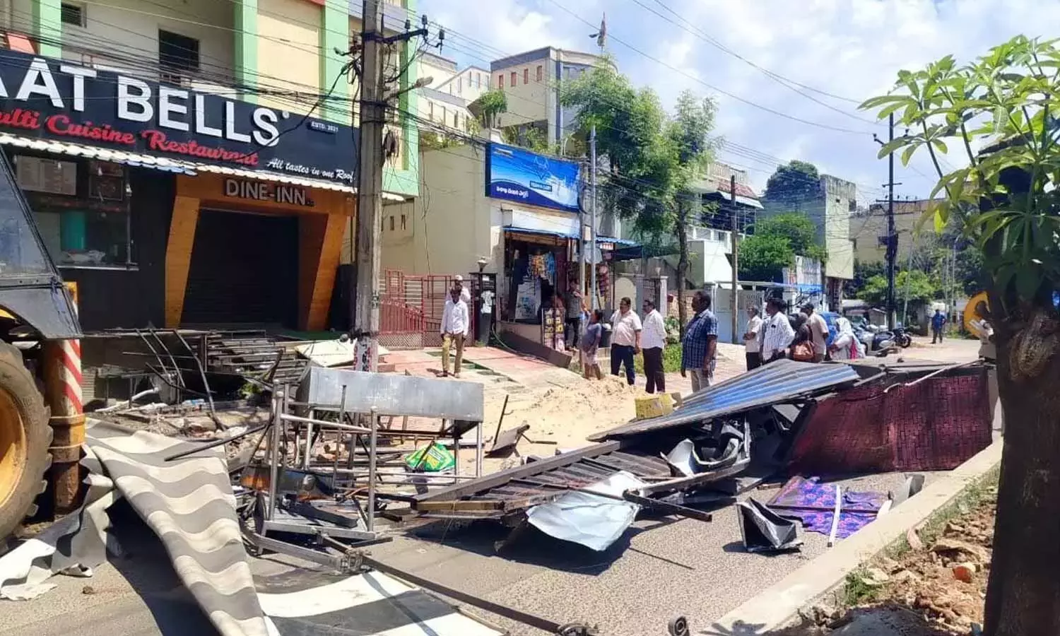 Andhra: विशाखापत्तनम की सड़कें पैदल चलने वालों के लिए ज़्यादा सुविधाजनक बनेंगी