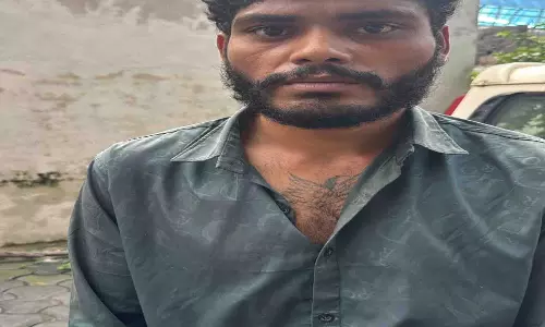 पुरानी रंजिश में युवक पर चाकू से जानलेवा हमला, आरोपी दो घंटे में गिरफ्तार