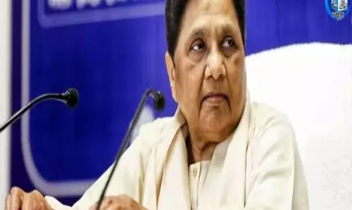 हिजाब पर सियासत तेज मायावती ने विपक्ष को दिखाया आईना
