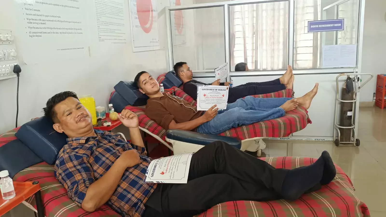 डिमापुर जिला अस्पताल में वॉलंटियर्स रक्तदान कार्यक्रम डिमापुर जिला अस्पताल में वॉलंटियर्स रक्तदान कार्यक्रम