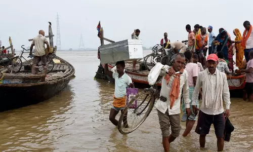 नेपाल में बाढ़-ग्लेशियर संकट पर अमित शाह ने बिहार CM से की बात