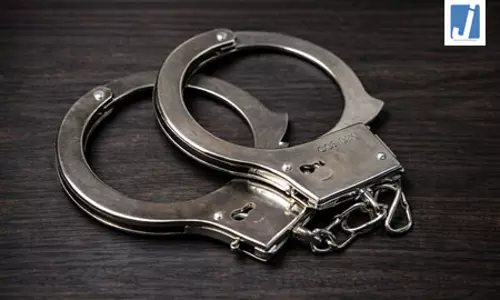 भारत-बांग्लादेश सीमा पर बड़ी कार्रवाई 5 घुसपैठिए और भारतीय एजेंट गिरफ्तार