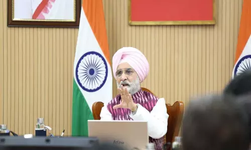 दिल्ली जलभराव पर LG सख्त अधिकारियों को जमीन पर रहने के निर्देश दिल्ली जलभराव पर LG सख्त अधिकारियों को जमीन पर रहने के निर्देश