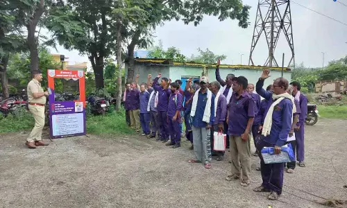 कोतरारोड़ पुलिस ने कोटवारों को दी ऑनलाइन ठगी से बचने की जानकारी