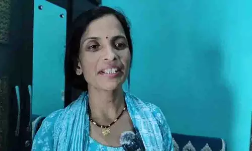 महतारी वंदन से हर माह महिलाओं को मिल रहा सम्मान और आर्थिक संबल महतारी वंदन से हर माह महिलाओं को मिल रहा सम्मान और आर्थिक संबल