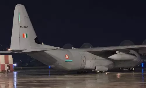 भारत का सहारा राहत काठमांडू पहुंचा IAF विमान