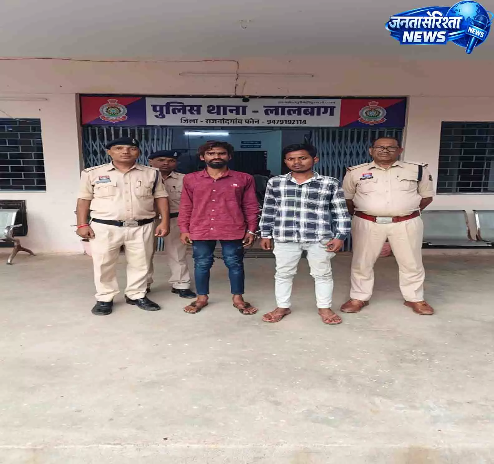 शराब के लिए पैसे नहीं देने पर युवक से मारपीट, 2 आरोपी गिरफ्तार शराब के लिए पैसे नहीं देने पर युवक से मारपीट, 2 आरोपी गिरफ्तार