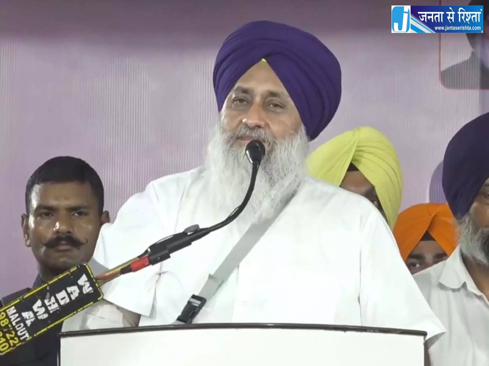 पंजाब चुनाव से पहले SAD और अमृतपाल के बीच सियासी वार पंजाब चुनाव से पहले SAD और अमृतपाल के बीच सियासी वार