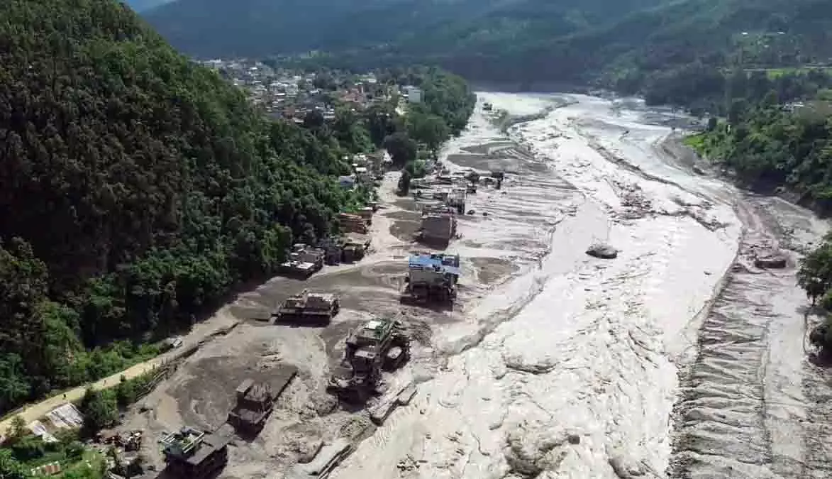 नेपाल बाढ़ प्रभावितों की जानकारी दें, रायपुर जिला प्रशासन करेगा हरसंभव मदद नेपाल बाढ़ प्रभावितों की जानकारी दें, रायपुर जिला प्रशासन करेगा हरसंभव मदद