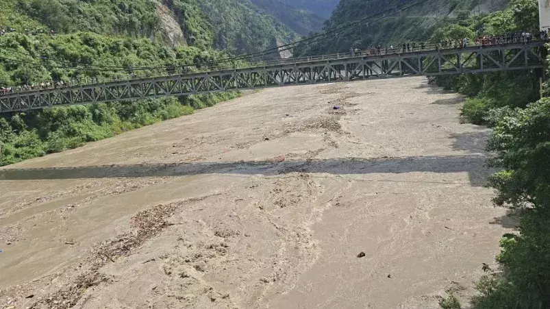 नेपाल बाढ़ में 157 लोगों की मौत, सैकड़ों लापता