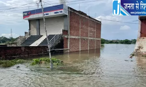 जरगो जलाशय के चार गेट खुले, नदी उफनाई, चुनार के कई इलाकों में बाढ़ का खतरा बढ़ा