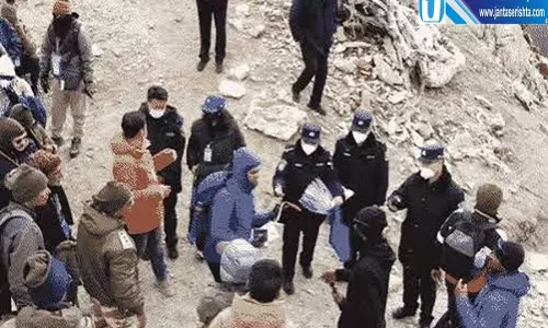 चीन में CCTV निगरानी के बीच कैलास परिक्रमा का अनोखा अनुभव