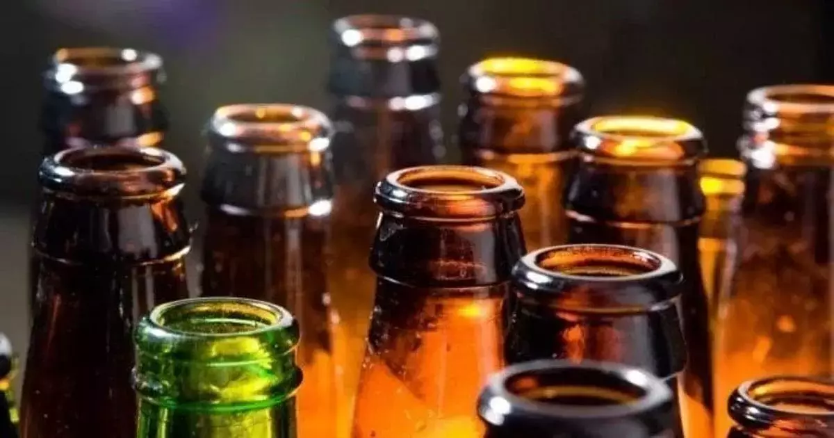 Telangana: 4 लोगों ने तलवार से बार के कर्मचारियों पर हमला किया Telangana: 4 लोगों ने तलवार से बार के कर्मचारियों पर हमला किया