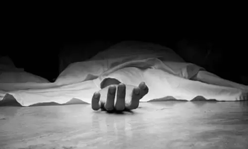 पालघर में घर के अंदर मिली महिला की सड़ी गली लाश भाई के पहुंचने पर हुआ खुलासा