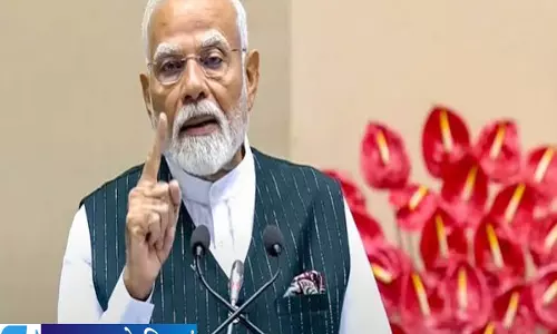 मंत्रिमंडल विस्तार पर सस्पेंस कायम विदेश दौरे से बढ़ी देरी मंत्रिमंडल विस्तार पर सस्पेंस कायम विदेश दौरे से बढ़ी देरी