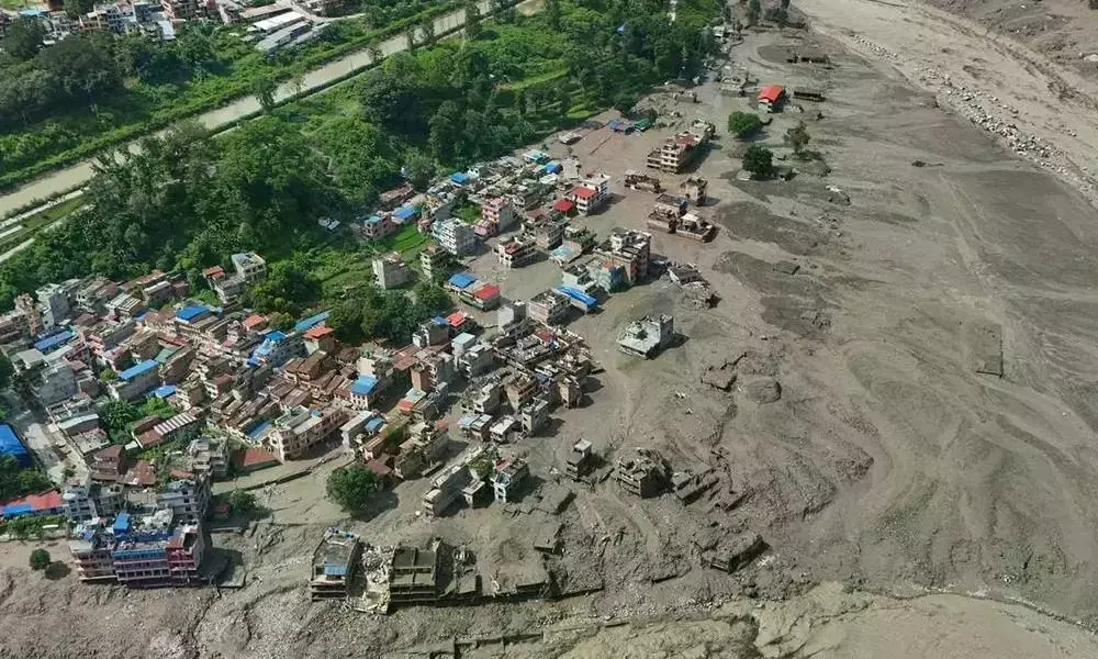 Tamil Nadu: नेपाल में अचानक आई बाढ़ में ईशा फ़ाउंडेशन के 77 कैलाश यात्री लापता हो गए