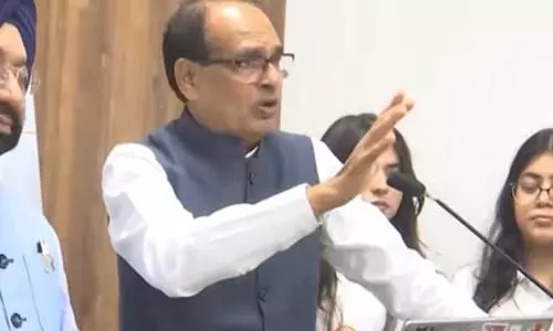 खेल की बात पीएम मोदी के साथ: शिवराज बोले- विकसित भारत के विजन में भागीदारी बढ़ाएं युवा खेल की बात पीएम मोदी के साथ: शिवराज बोले- विकसित भारत के विजन में भागीदारी बढ़ाएं युवा