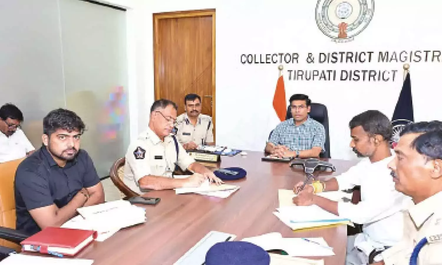 Andhra: पुलिस ने व्यास आश्रम शताब्दी समारोह का कार्यक्रम बदलने की सलाह दी है