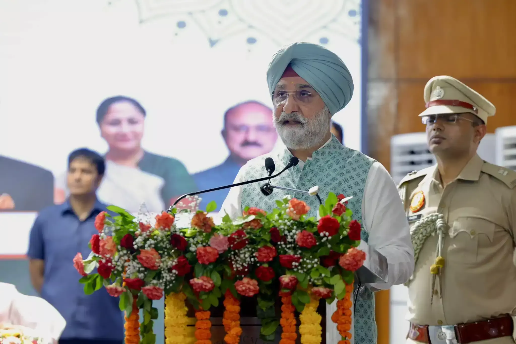 New Delhi: LG और CM की मौजूदगी में IGDTUW का ‘प्रबोधन-2026’ संपन्न, नए लेक्चर हॉल का उद्घाटन