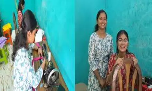 सिलाई मशीन से बदली असम की दो महिलाओं की तक़दीर