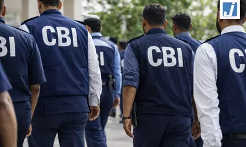 भुवनेश्वर : पोस्ट ऑफिस सेविंग्स फ्रॉड मामले में फरार ब्रांच पोस्ट मास्टर गिरफ्तार भुवनेश्वर : पोस्ट ऑफिस सेविंग्स फ्रॉड मामले में फरार ब्रांच पोस्ट मास्टर गिरफ्तार