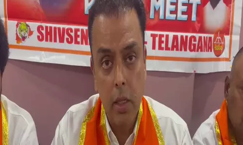 भागवत के US कार्यक्रम को लेकर अमेरिका में सियासी विवाद तेज भागवत के US कार्यक्रम को लेकर अमेरिका में सियासी विवाद तेज