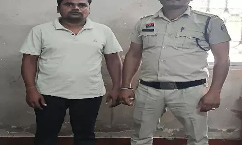 शासकीय नौकरी का झांसा देकर 14 लाख की ठगी, आरोपी गिरफ्तार शासकीय नौकरी का झांसा देकर 14 लाख की ठगी, आरोपी गिरफ्तार