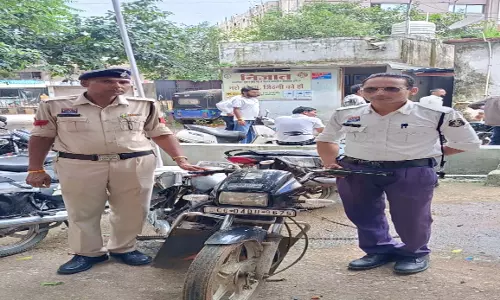 लावारिस हालत में मिली मोटरसाइकिल निकली चोरी की, आरोपी गिरफ्तार