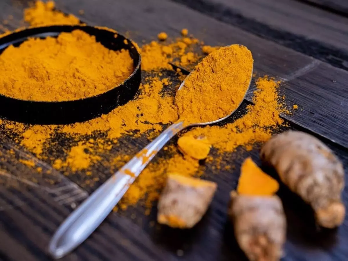 बिहार के एक तिहाई घरों की हल्दी जांच में फेल, चमकीली हल्दी में मिला खतरनाक सीसा बिहार के एक तिहाई घरों की हल्दी जांच में फेल, चमकीली हल्दी में मिला खतरनाक सीसा