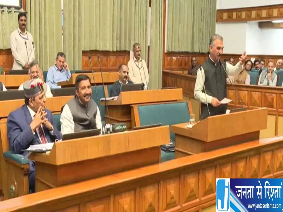 आजादी की लड़ाई पर भिड़े सुक्खू जयराम कांग्रेस बीजेपी में छिड़ी जुबानी जंग आजादी की लड़ाई पर भिड़े सुक्खू जयराम कांग्रेस बीजेपी में छिड़ी जुबानी जंग
