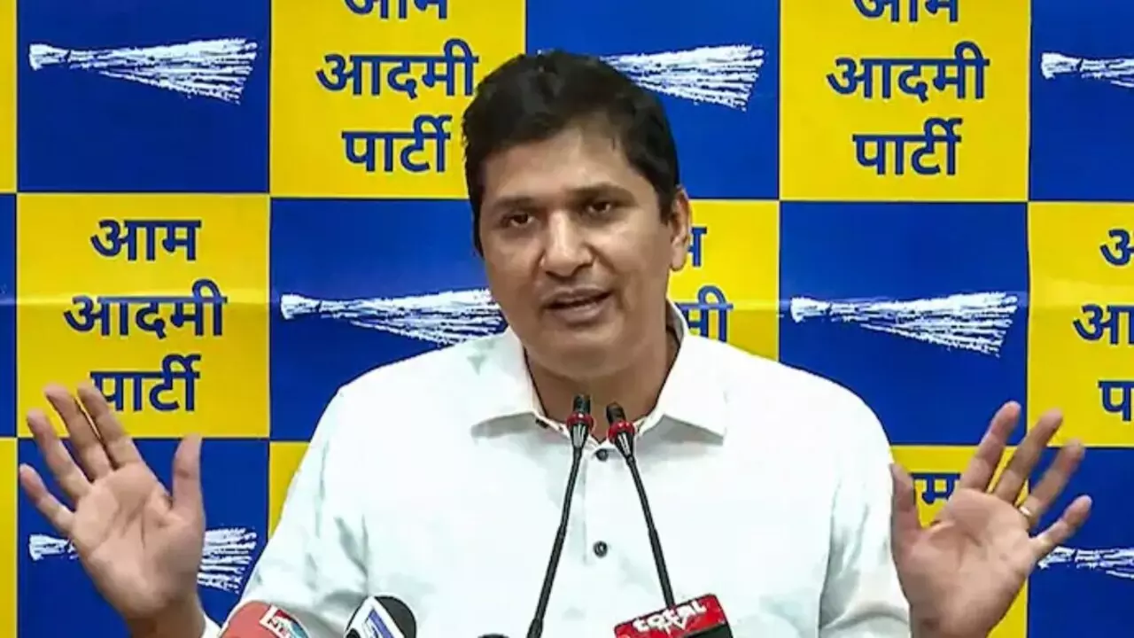 New Delhi: 1 सितंबर को उपराज्यपाल से मिलेंगे AAP विधायक, दिल्ली के कथित घोटालों पर चर्चा New Delhi: 1 सितंबर को उपराज्यपाल से मिलेंगे AAP विधायक, दिल्ली के कथित घोटालों पर चर्चा
