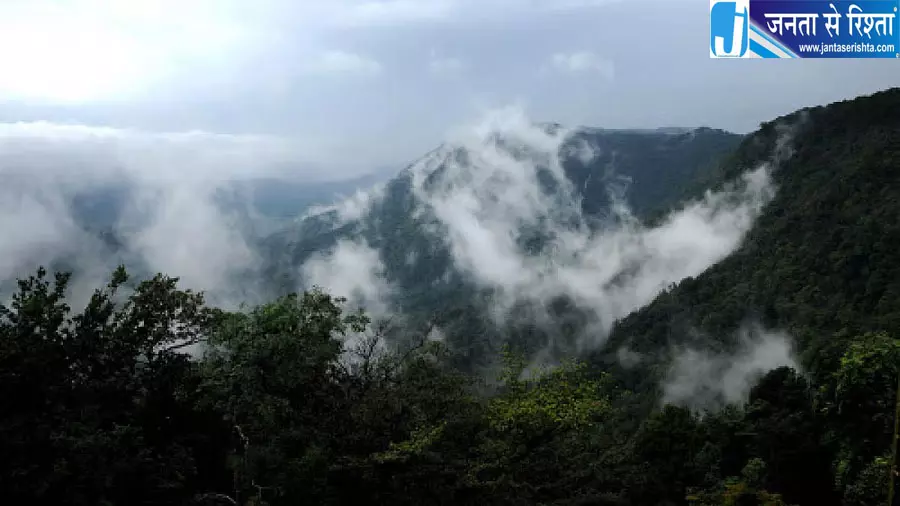 पश्चिमी घाट को ESA घोषित करने के मुद्दे पर कर्नाटक में विशेष सत्र, सरकार रखेगी अपना पक्ष पश्चिमी घाट को ESA घोषित करने के मुद्दे पर कर्नाटक में विशेष सत्र, सरकार रखेगी अपना पक्ष